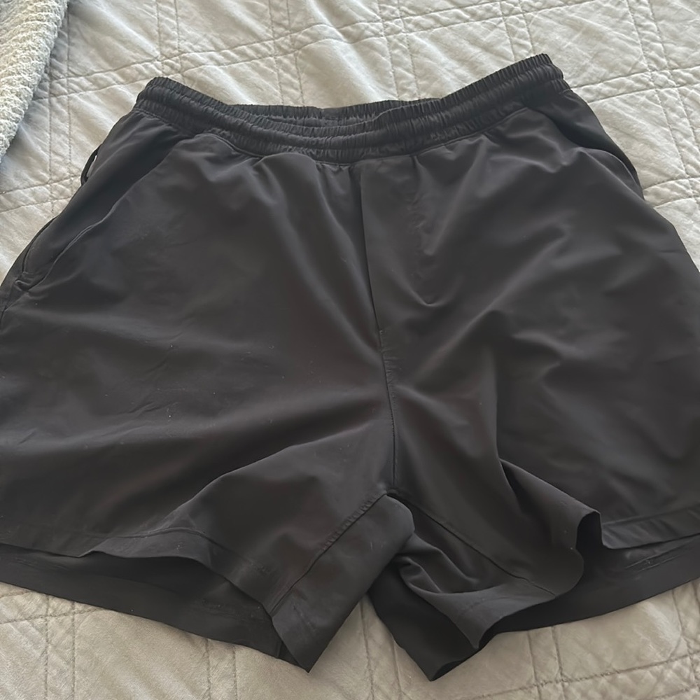 Lululemon 5 inch pace breaker, black